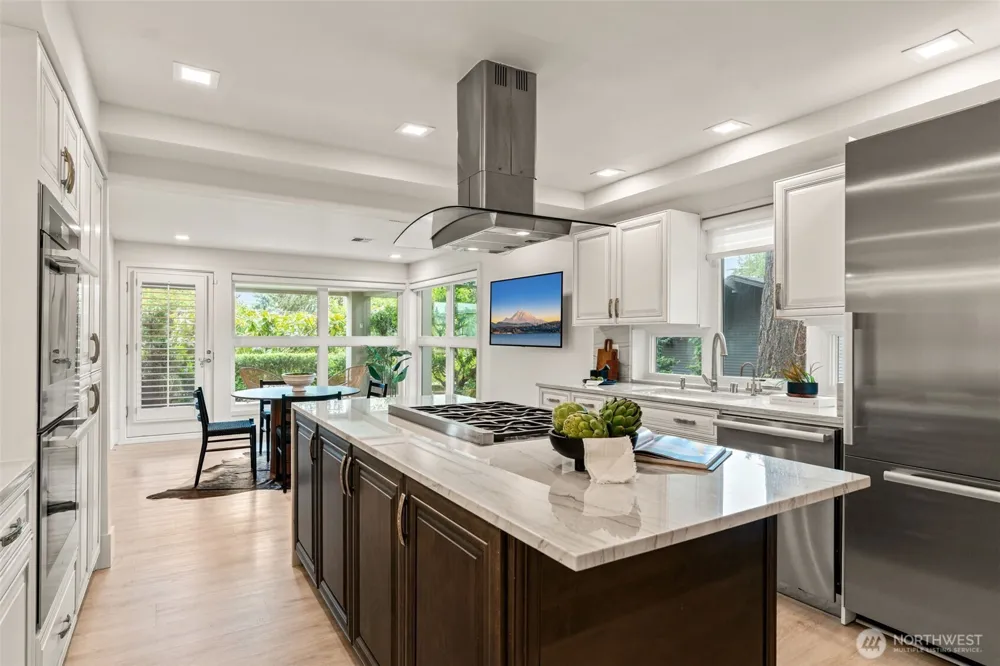101 99th Avenue NE #101 Bellevue, WA 98004