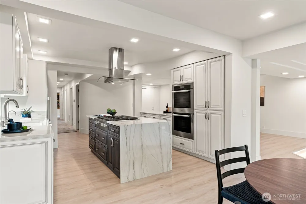 101 99th Avenue NE #101 Bellevue, WA 98004