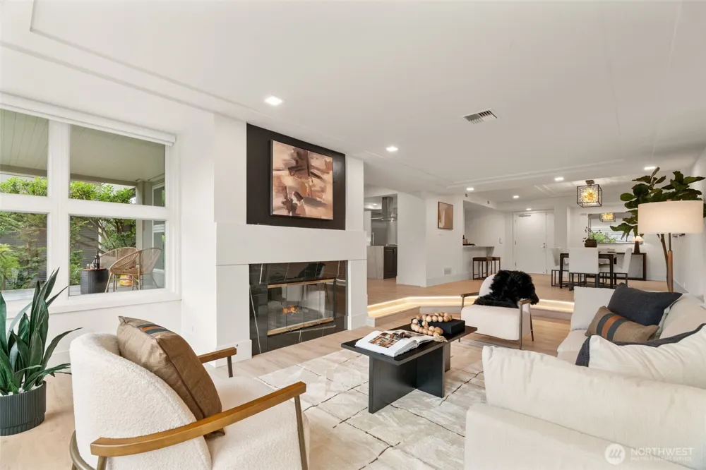101 99th Avenue NE #101 Bellevue, WA 98004