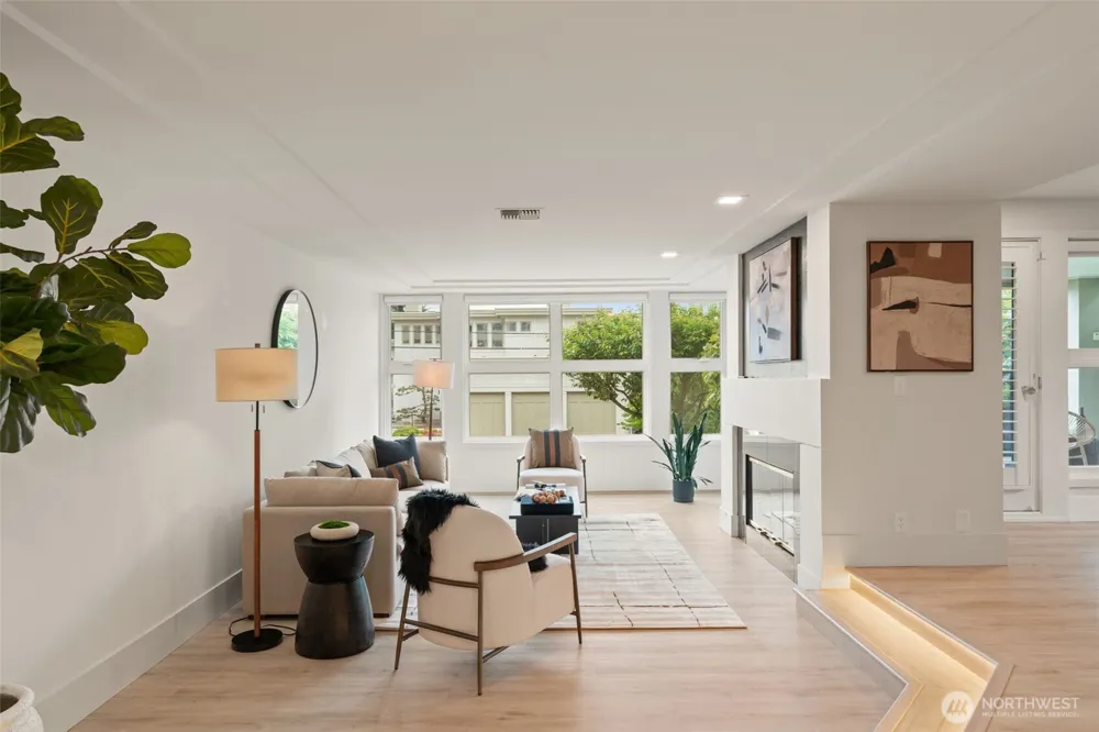 101 99th Avenue NE #101 Bellevue, WA 98004