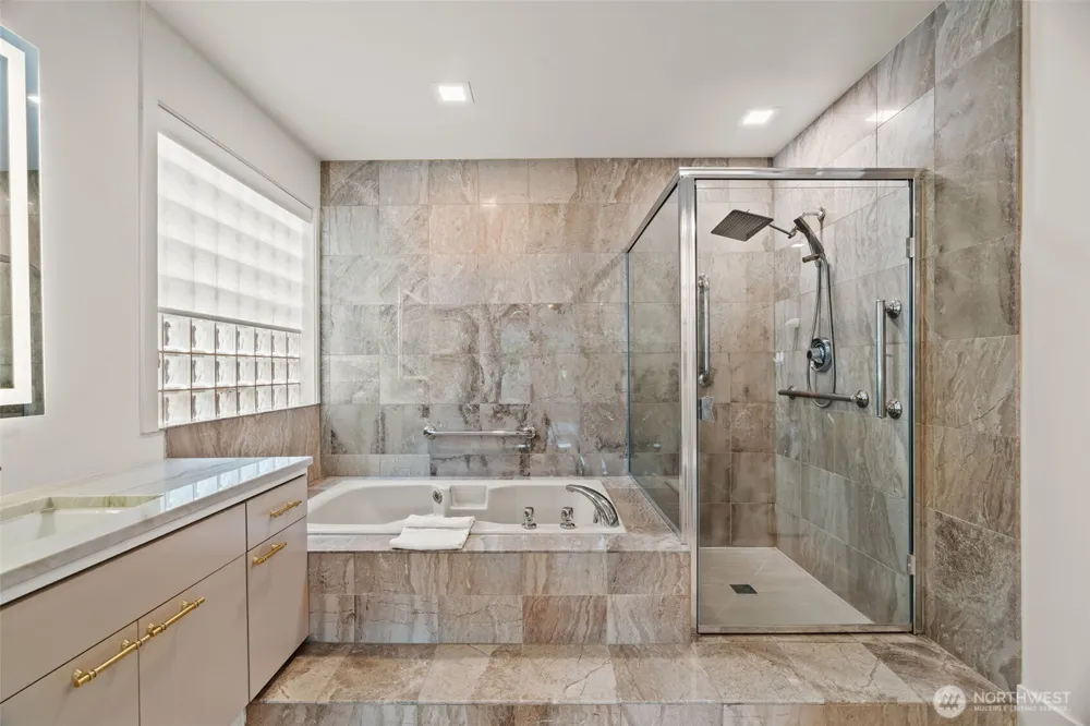 101 99th Avenue NE #101 Bellevue, WA 98004