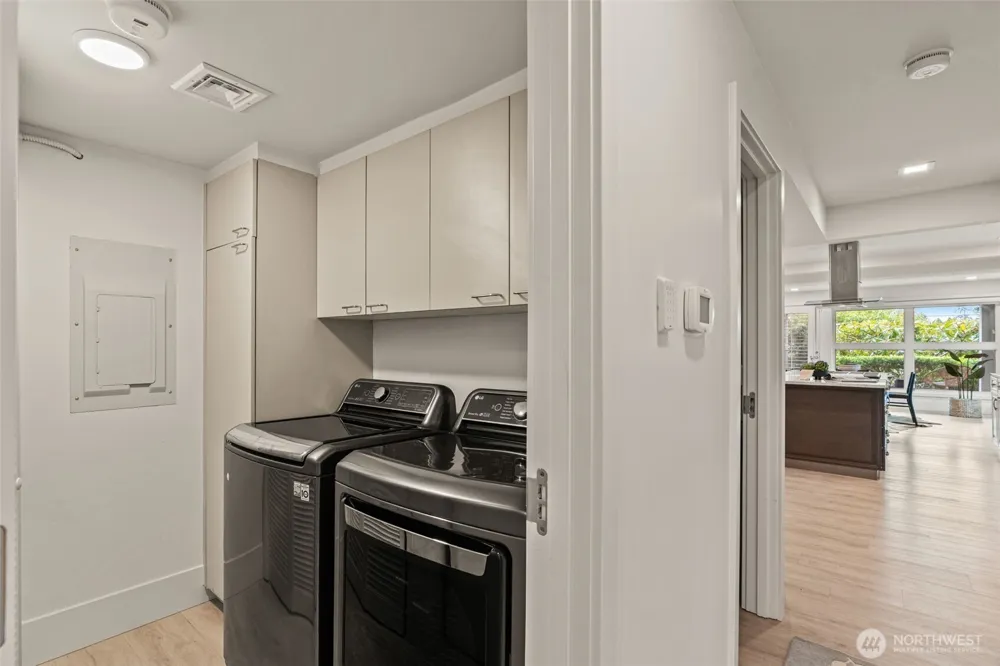 101 99th Avenue NE #101 Bellevue, WA 98004