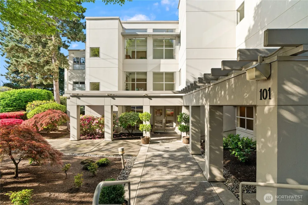 101 99th Avenue NE #101 Bellevue, WA 98004