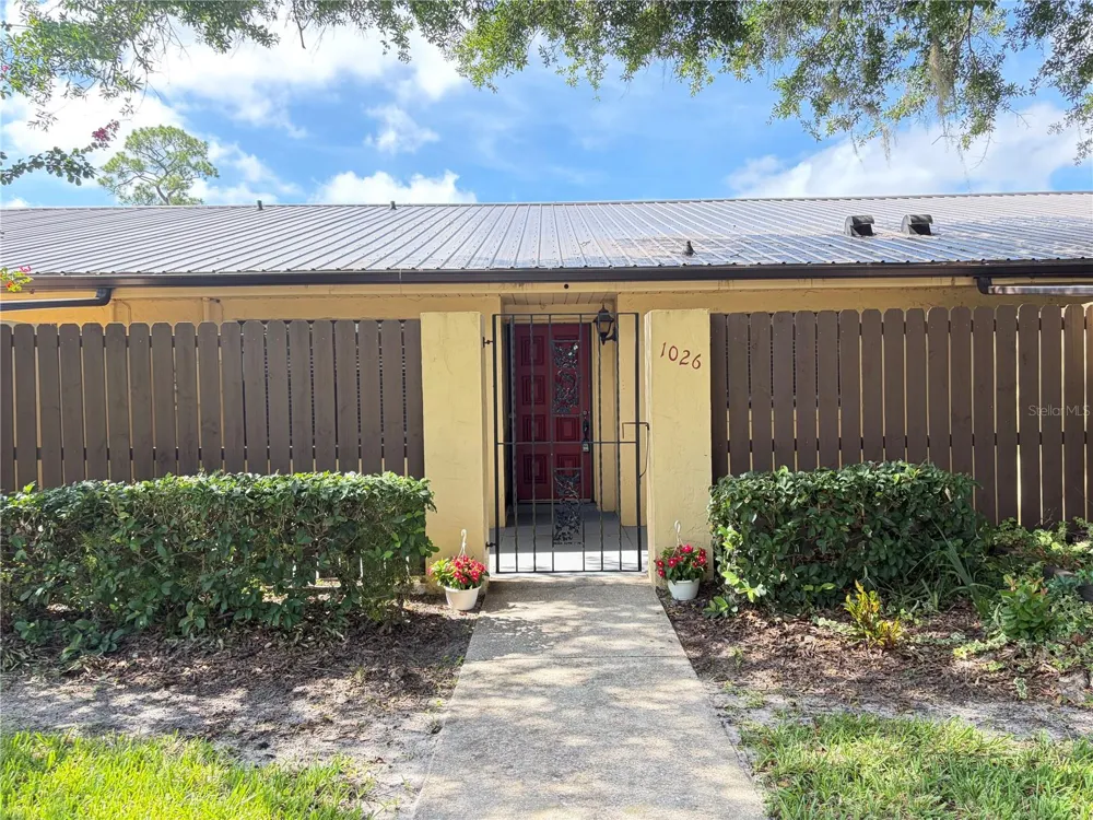 1026 MEDINAH DRIVE Winter Haven, FL 33884