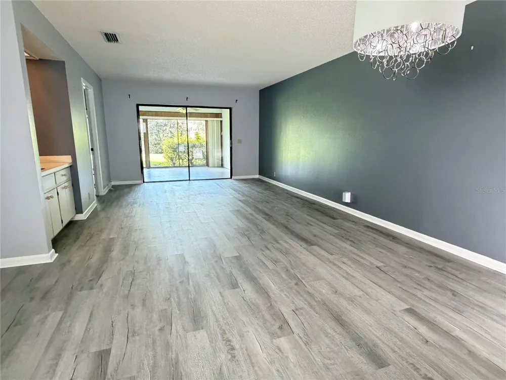 1026 MEDINAH DRIVE Winter Haven, FL 33884