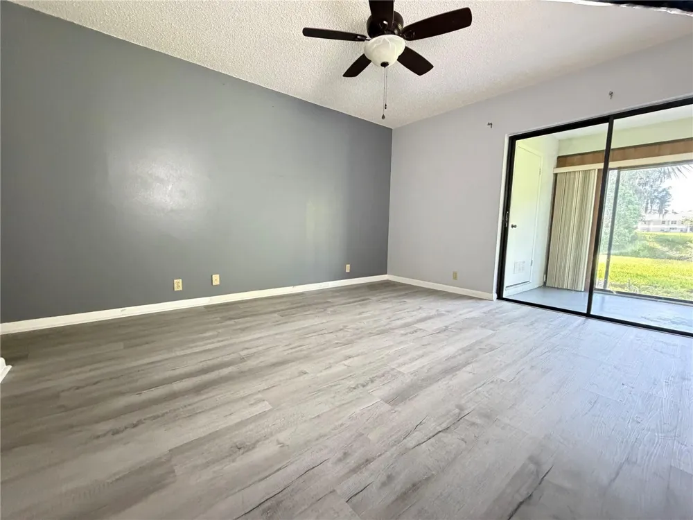 1026 MEDINAH DRIVE Winter Haven, FL 33884