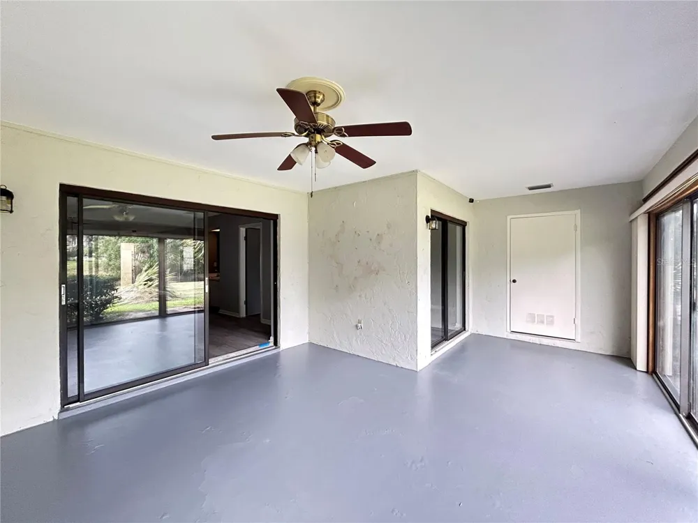 1026 MEDINAH DRIVE Winter Haven, FL 33884