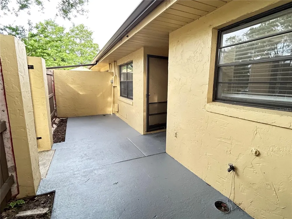 1026 MEDINAH DRIVE Winter Haven, FL 33884