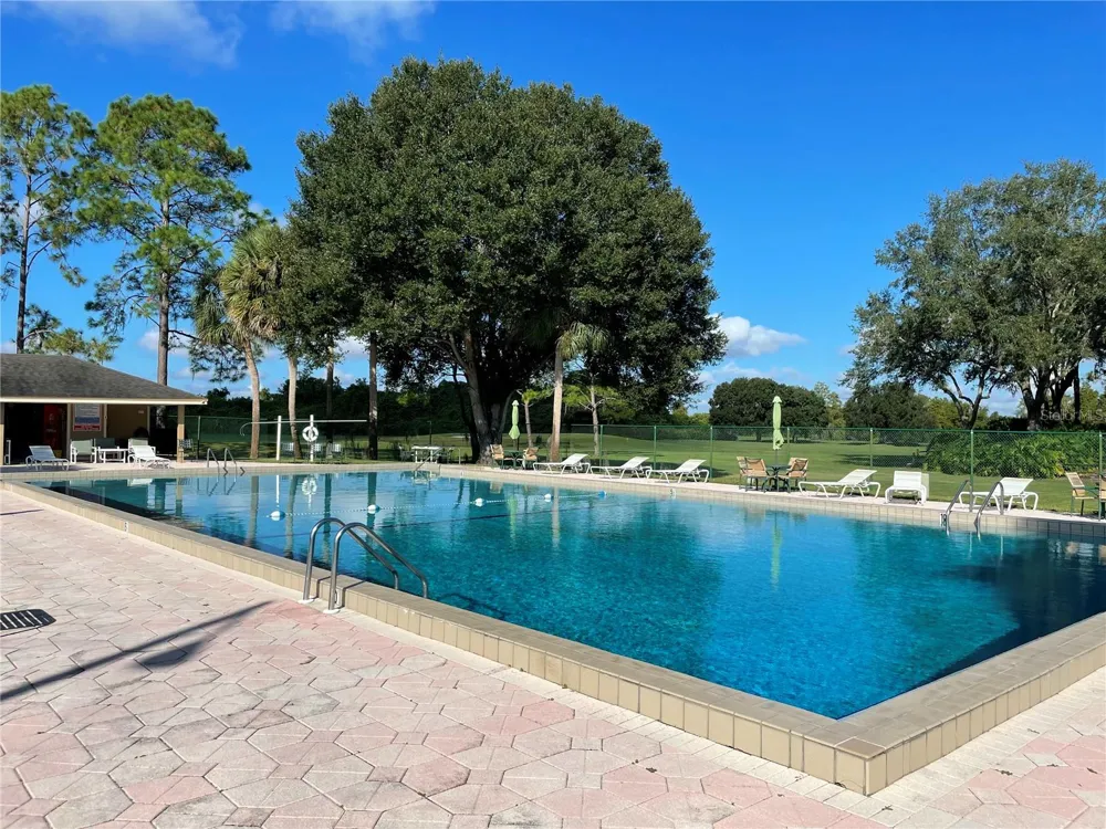 1026 MEDINAH DRIVE Winter Haven, FL 33884