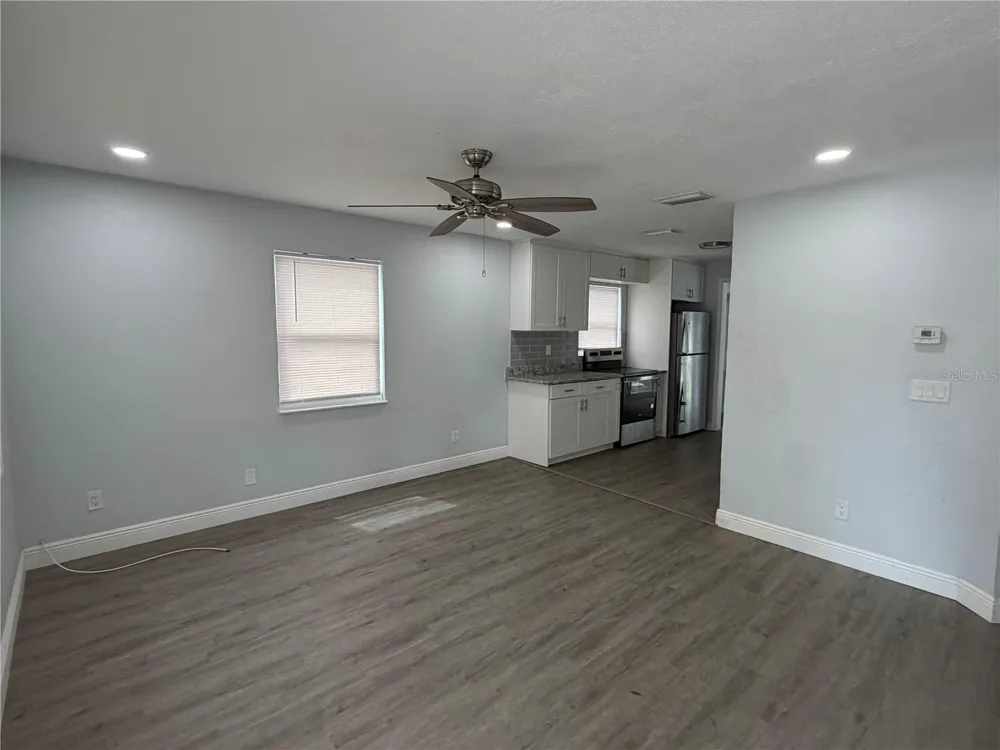 4735 21ST AVENUE St Petersburg, FL 33713