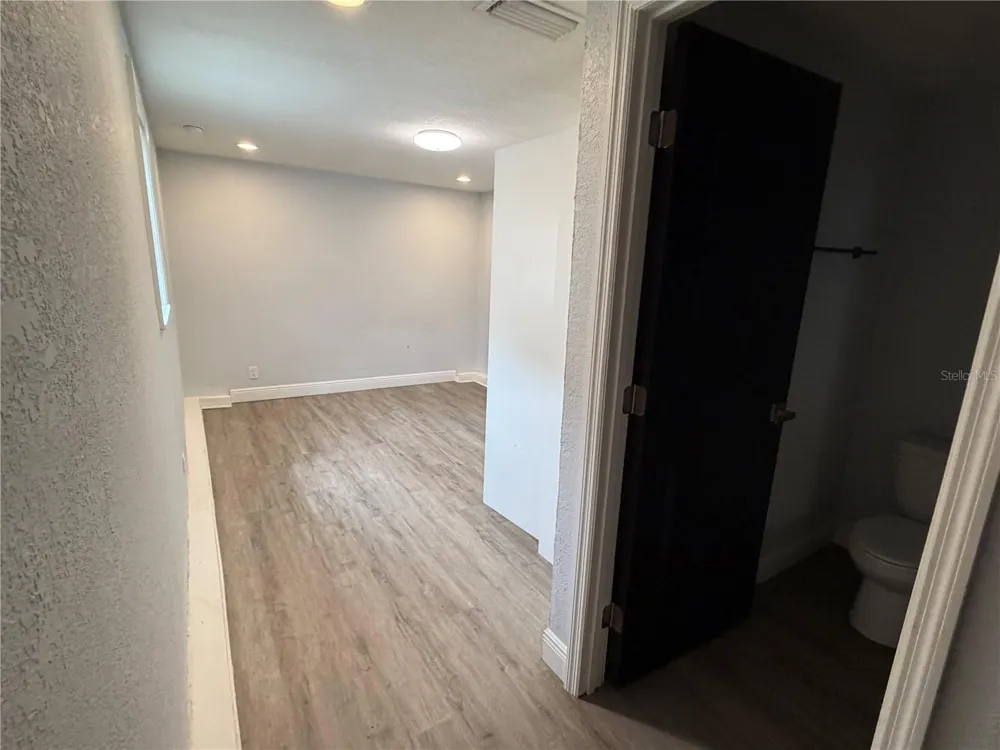 4735 21ST AVENUE St Petersburg, FL 33713