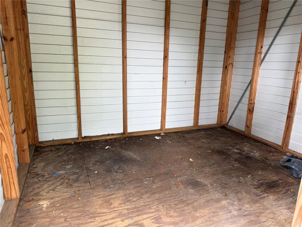 4735 21ST AVENUE St Petersburg, FL 33713