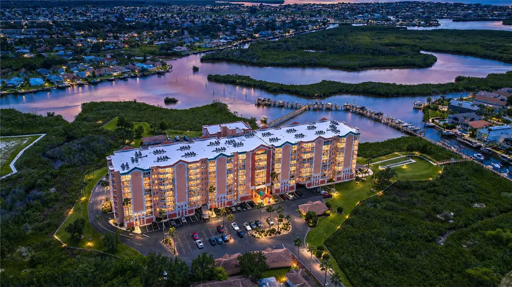 4516 SEAGULL DRIVE #318 New Port Richey, FL 34652