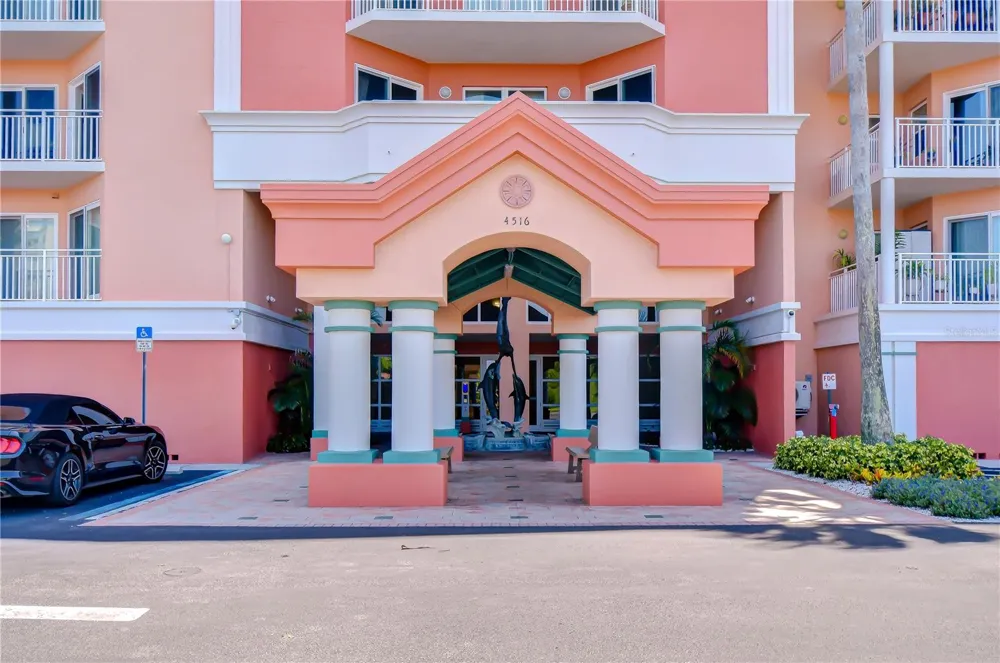 4516 SEAGULL DRIVE #318 New Port Richey, FL 34652