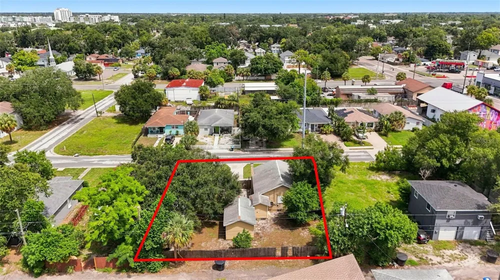 2848 EMERSON AVENUE S St Petersburg, FL 33712