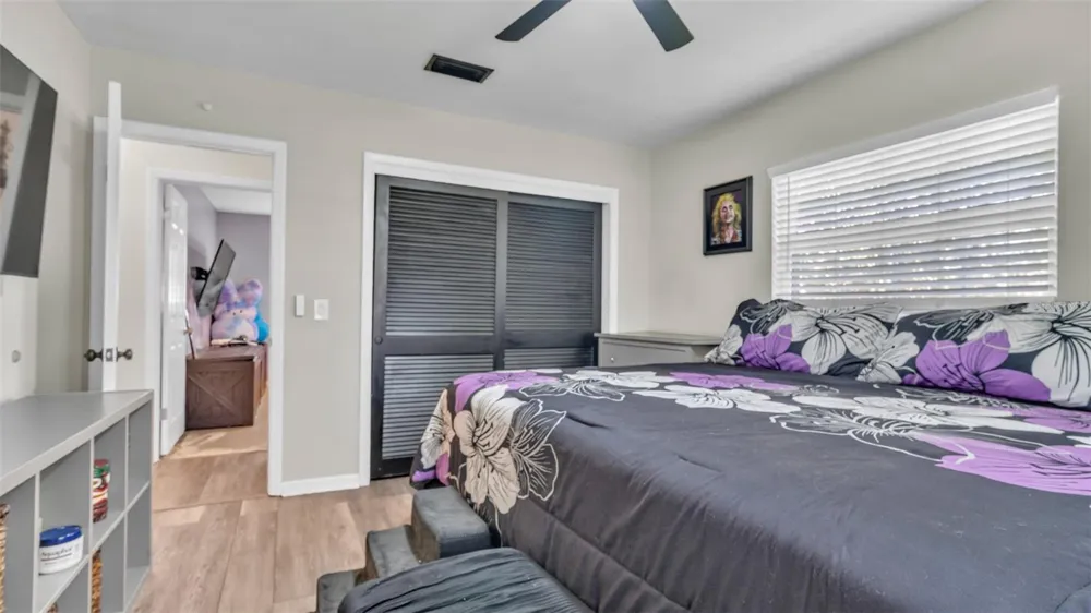 1002 KAY JEAN DRIVE Valrico, FL 33594
