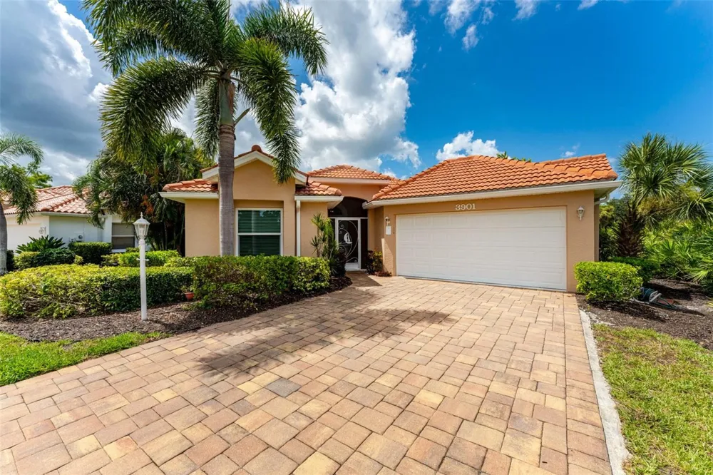 3901 CAPE COLE BOULEVARD Punta Gorda, FL 33955