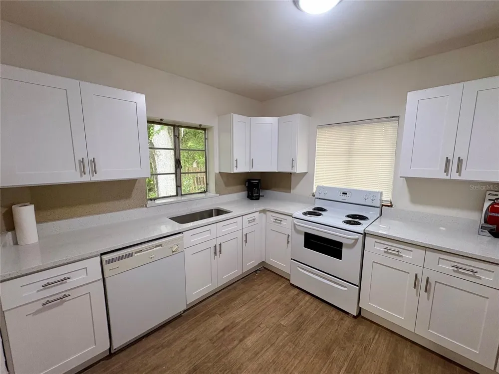 780 26TH AVENUE S St Petersburg, FL 33705