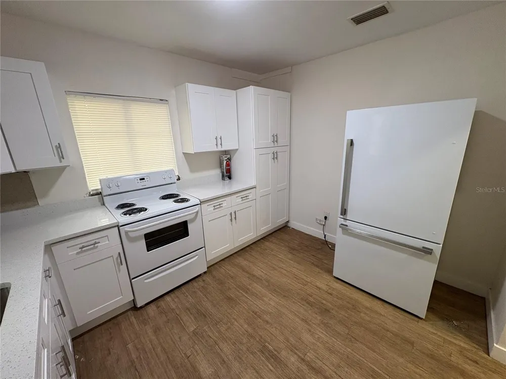780 26TH AVENUE S St Petersburg, FL 33705