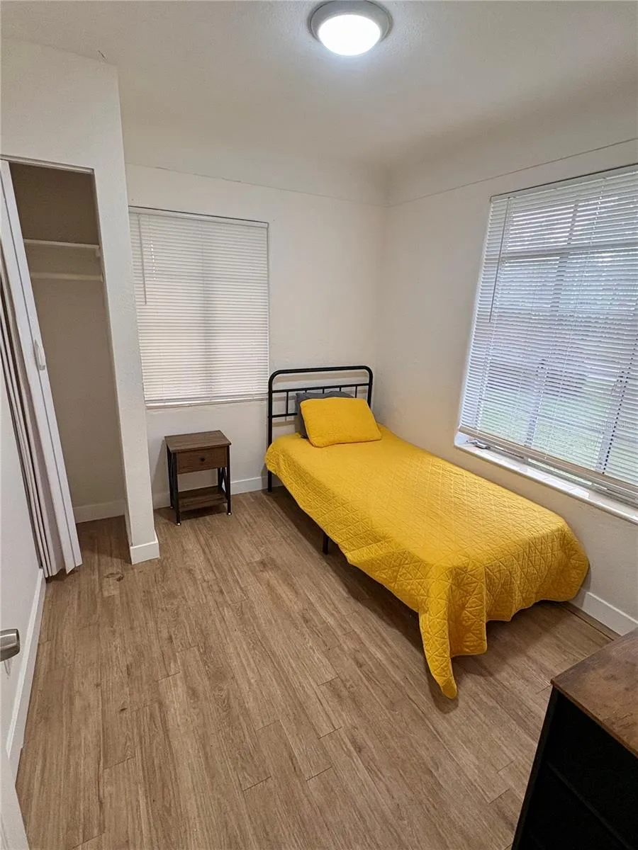 780 26TH AVENUE S St Petersburg, FL 33705