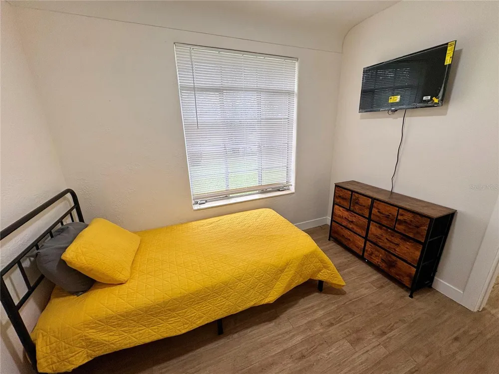 780 26TH AVENUE S St Petersburg, FL 33705