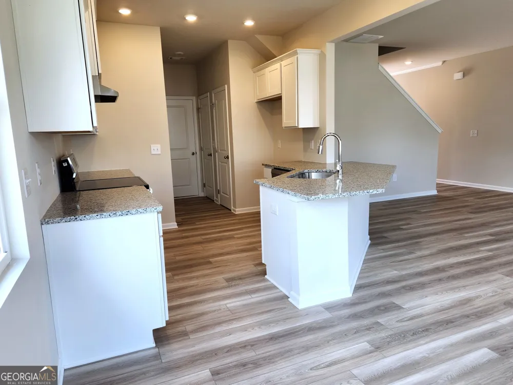 71 Umber LN Newnan, GA 30263
