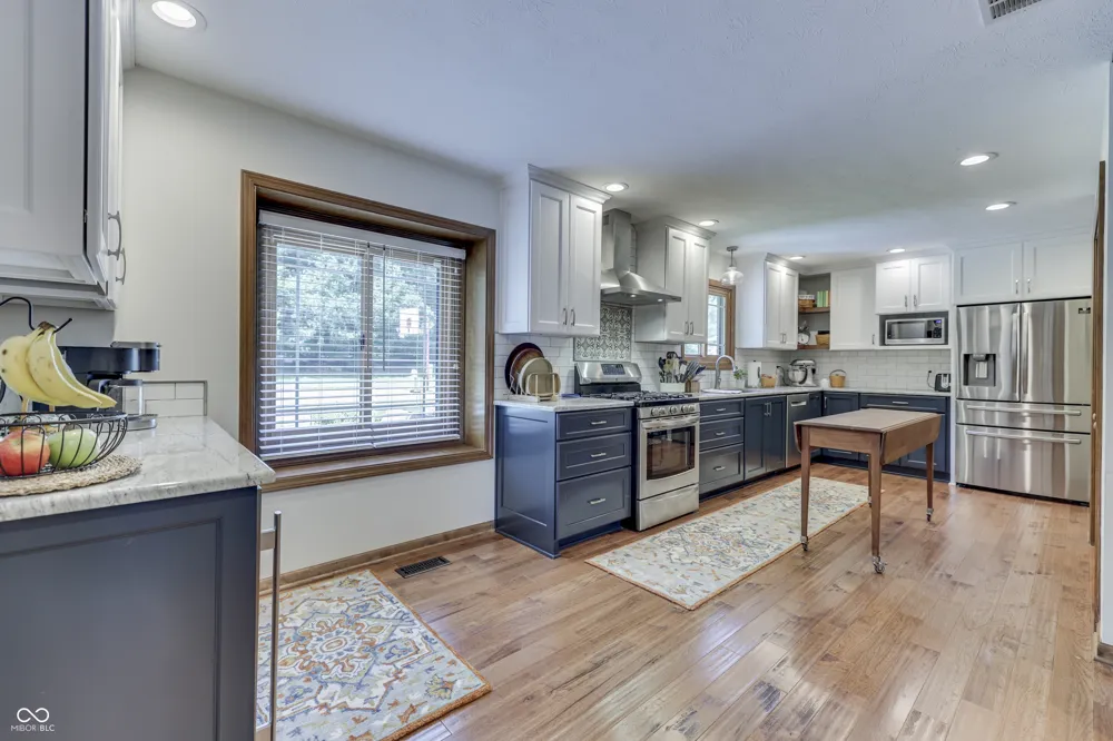 8220 Forward Pass Road Indianapolis, IN 46217