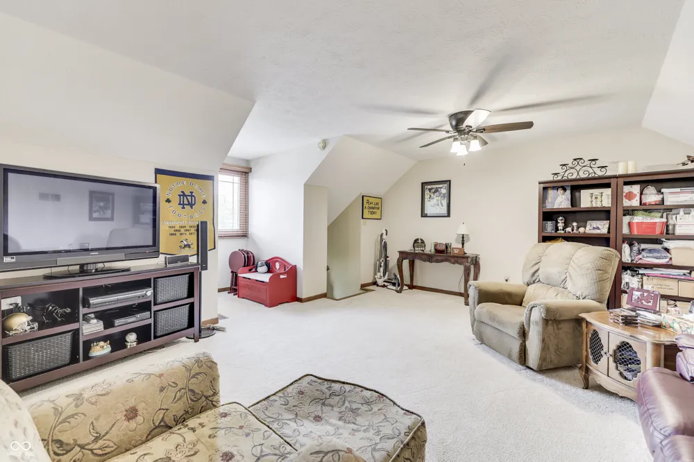 8220 Forward Pass Road Indianapolis, IN 46217