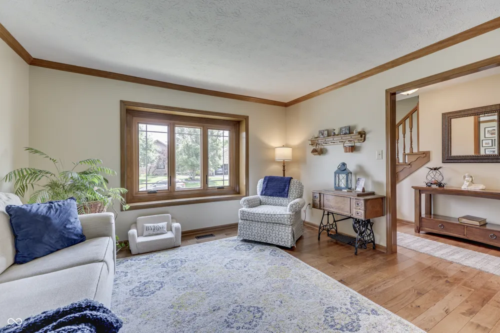 8220 Forward Pass Road Indianapolis, IN 46217