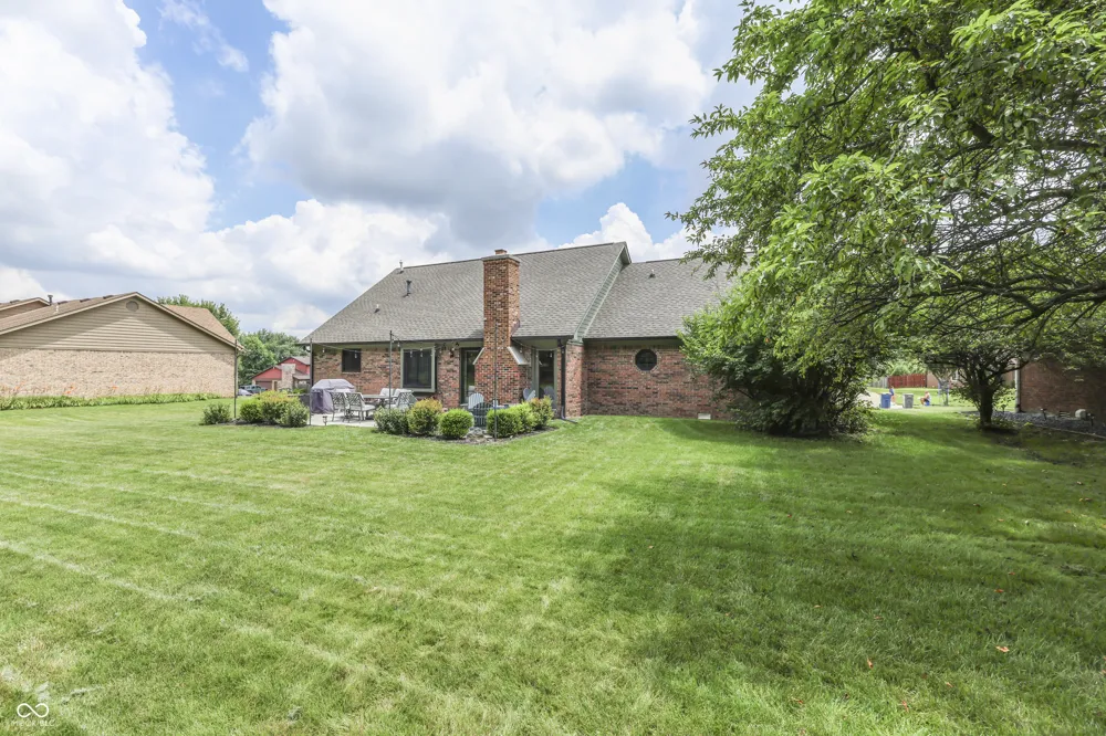 8220 Forward Pass Road Indianapolis, IN 46217