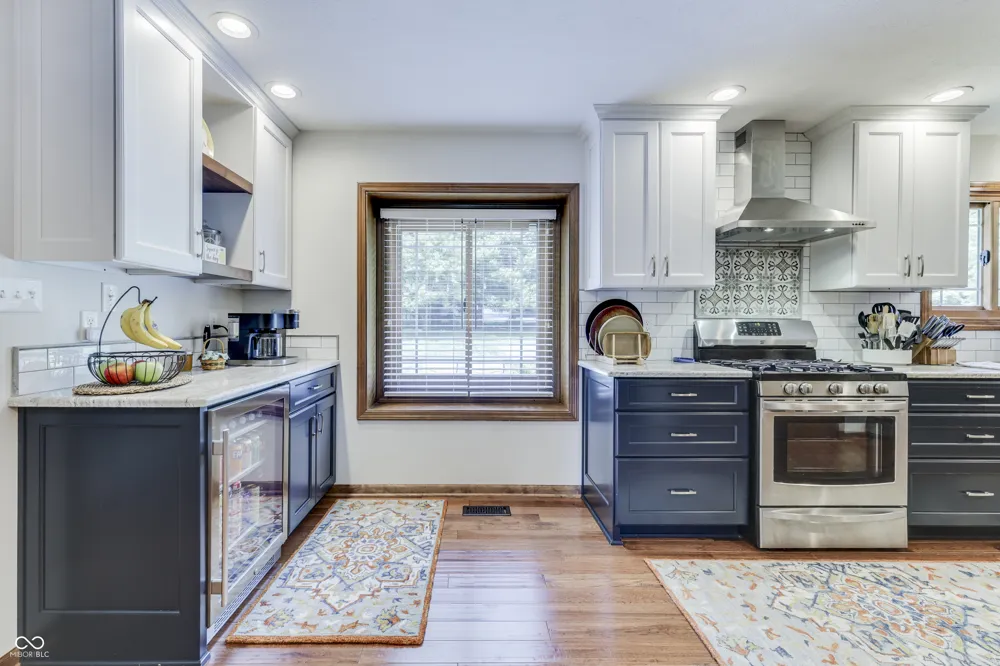 8220 Forward Pass Road Indianapolis, IN 46217