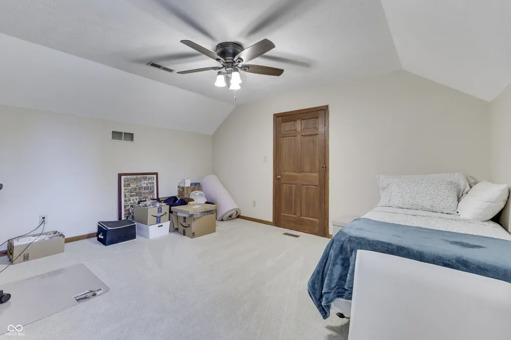 8220 Forward Pass Road Indianapolis, IN 46217