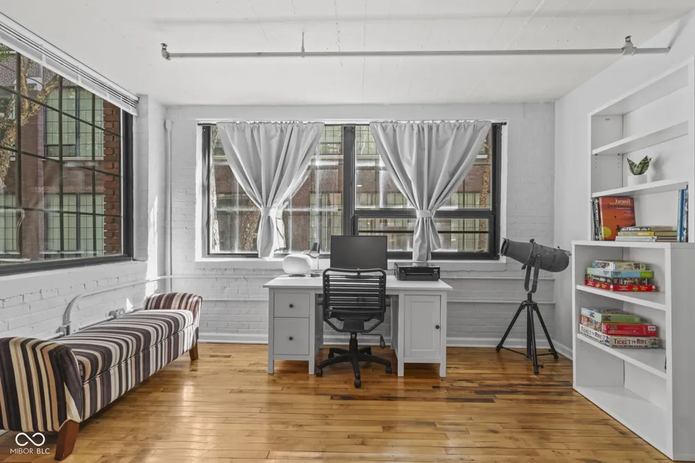 624 E Walnut Street #110 Indianapolis, IN 46204