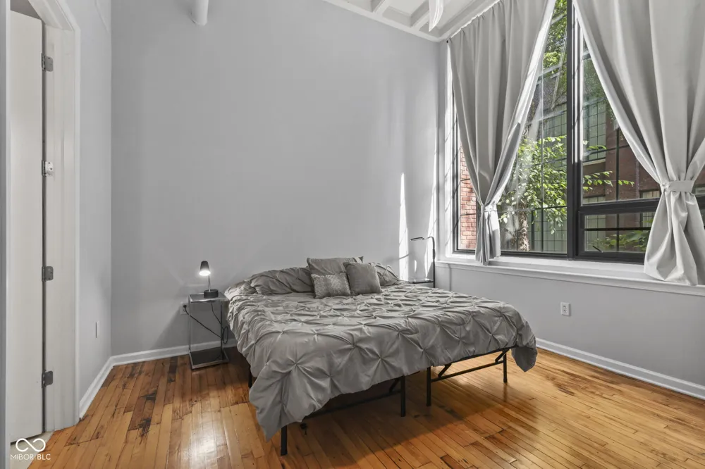 624 E Walnut Street #110 Indianapolis, IN 46204