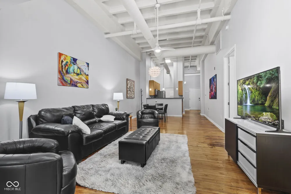 624 E Walnut Street #110 Indianapolis, IN 46204