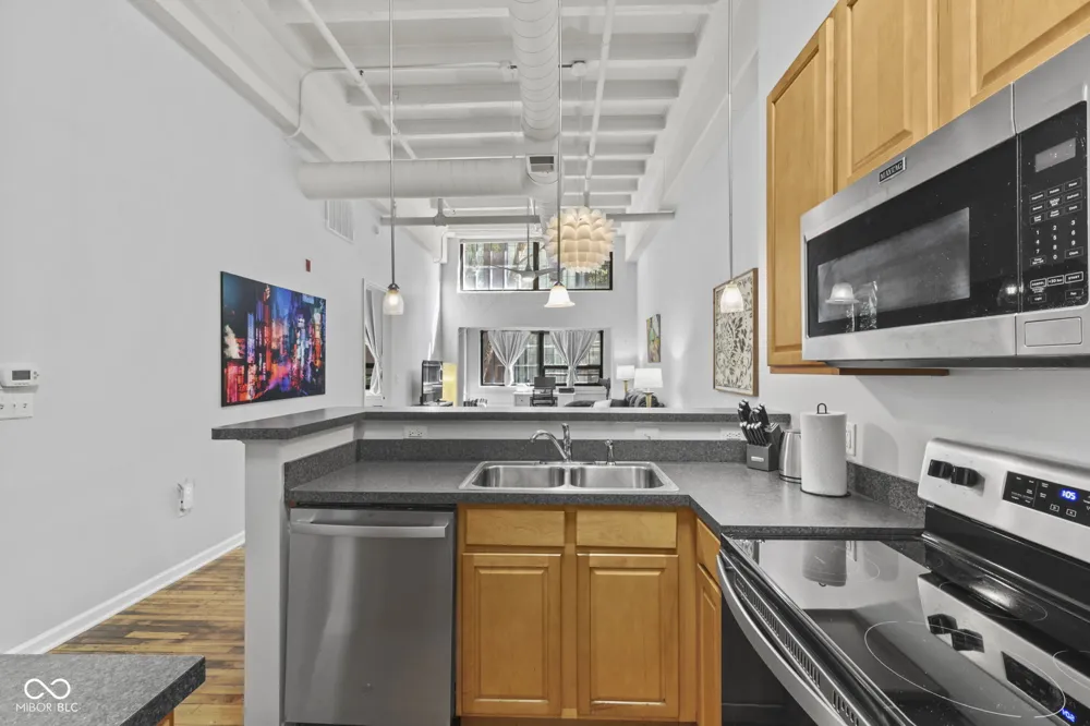 624 E Walnut Street #110 Indianapolis, IN 46204