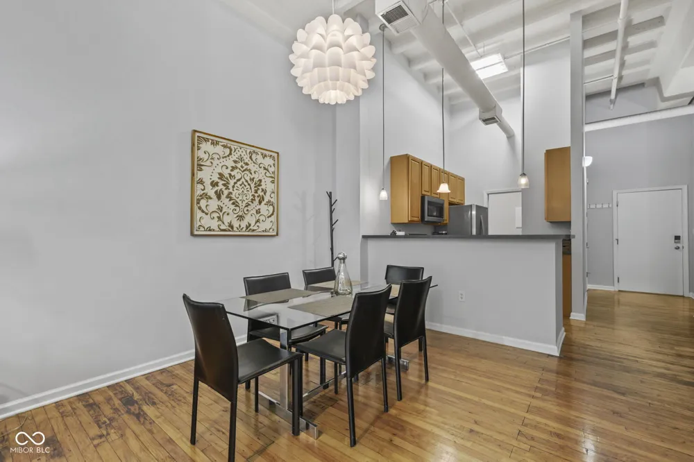 624 E Walnut Street #110 Indianapolis, IN 46204