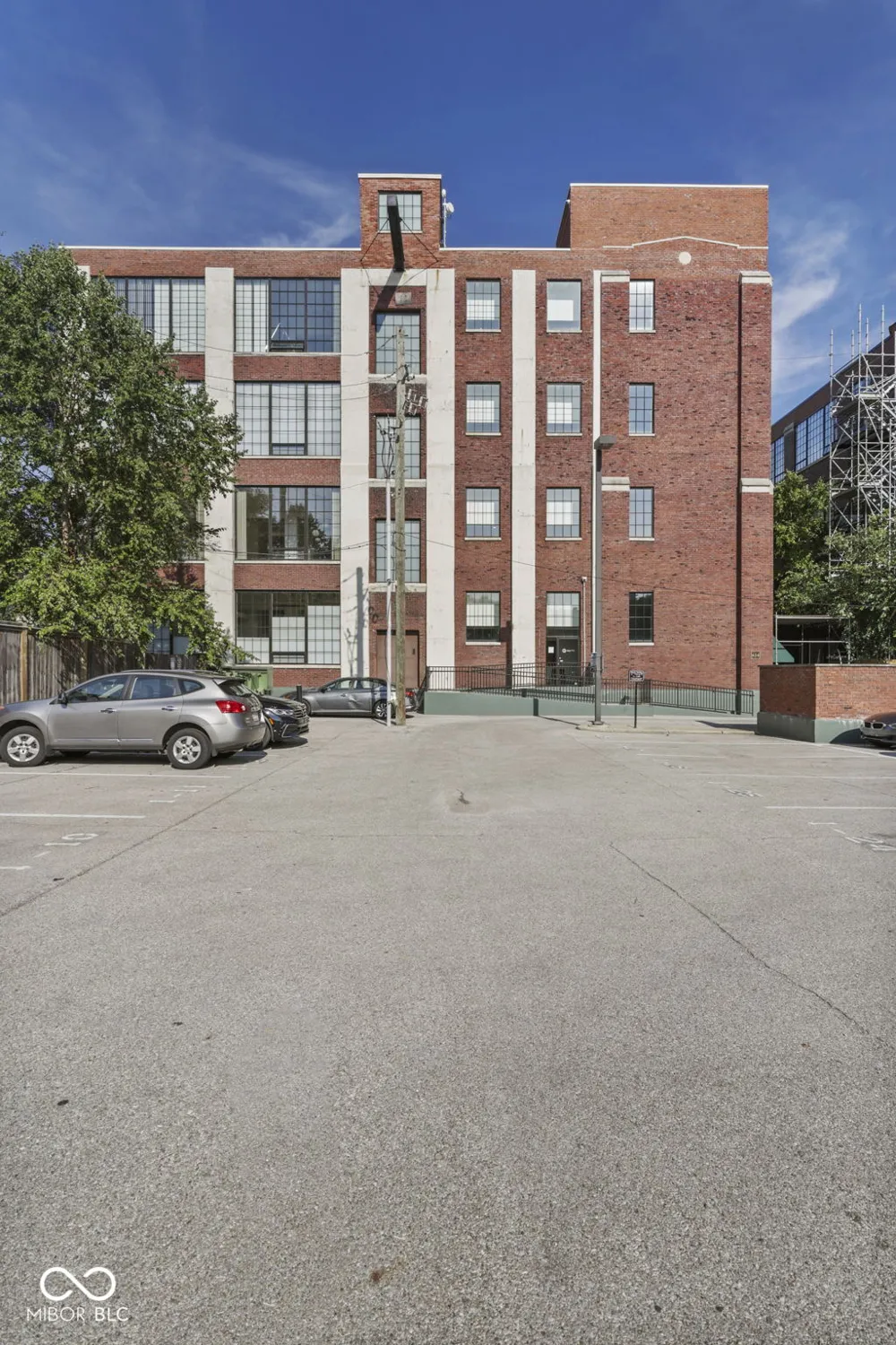 624 E Walnut Street #110 Indianapolis, IN 46204