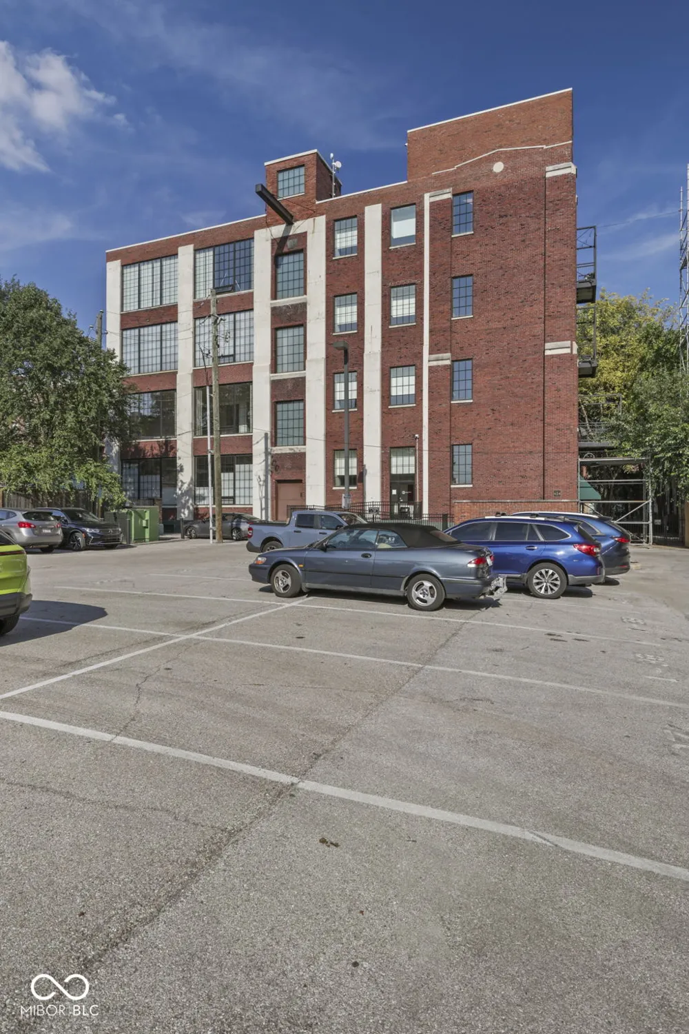 624 E Walnut Street #110 Indianapolis, IN 46204