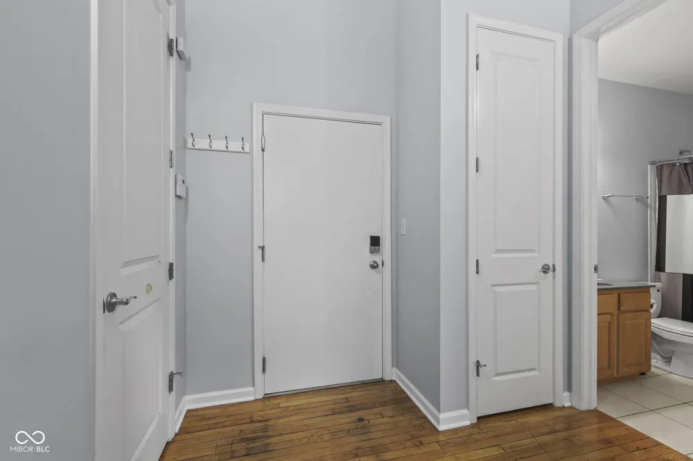 624 E Walnut Street #110 Indianapolis, IN 46204
