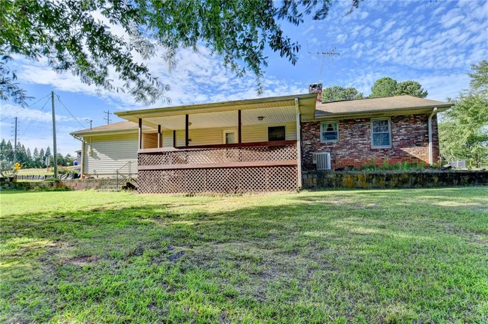 5680 Abbotts Bridge Road Johns Creek, GA 30097