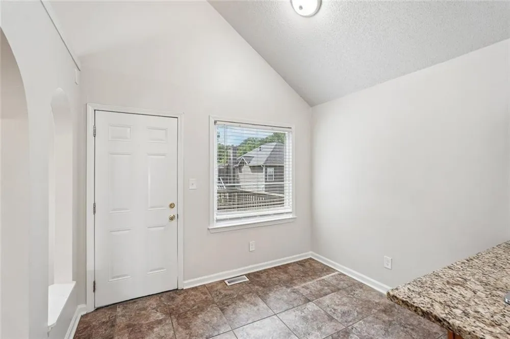 3833 Deercreek Drive Powder Springs, GA 30127