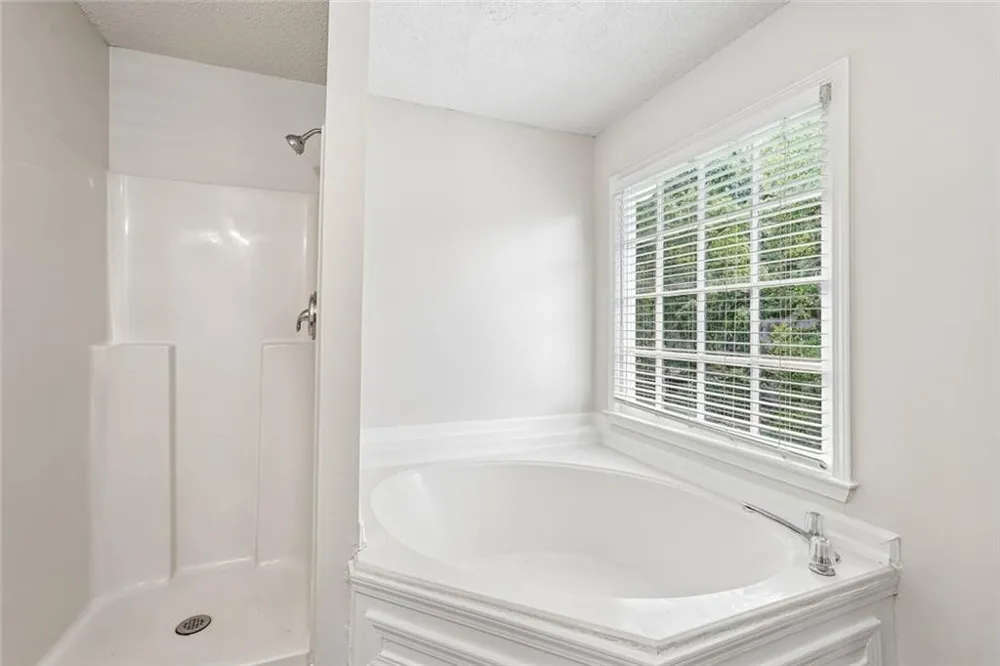 3833 Deercreek Drive Powder Springs, GA 30127