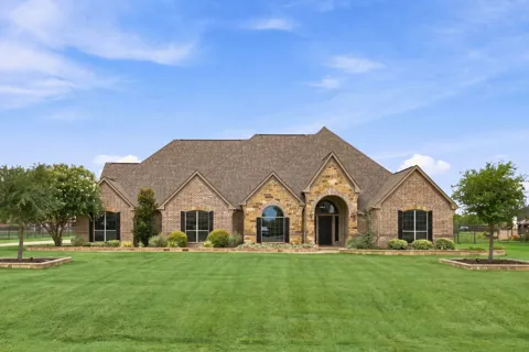 18121 Langford Lane