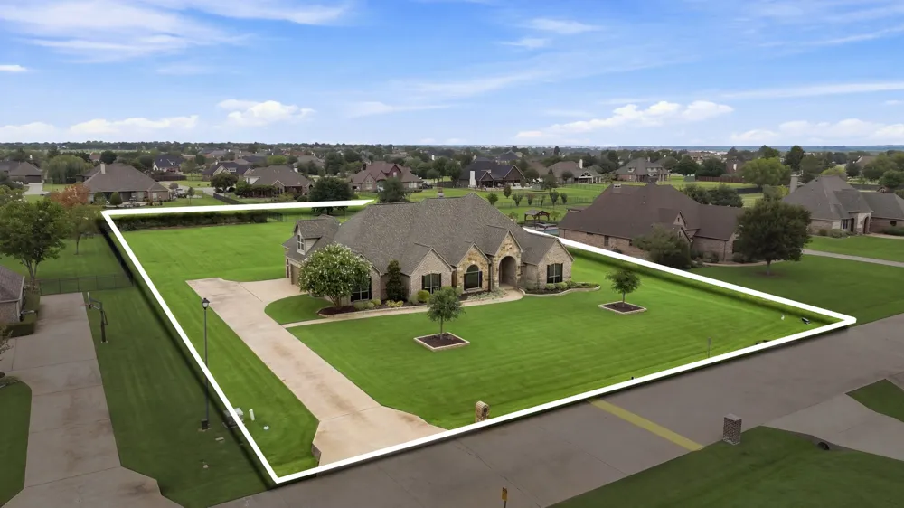 18121 Langford Lane Talty, TX 75126