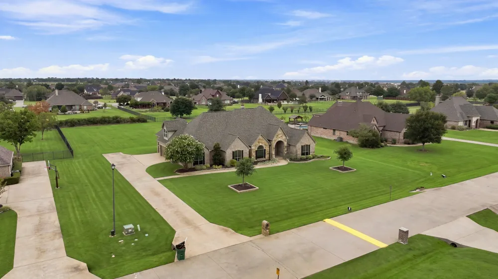 18121 Langford Lane Talty, TX 75126