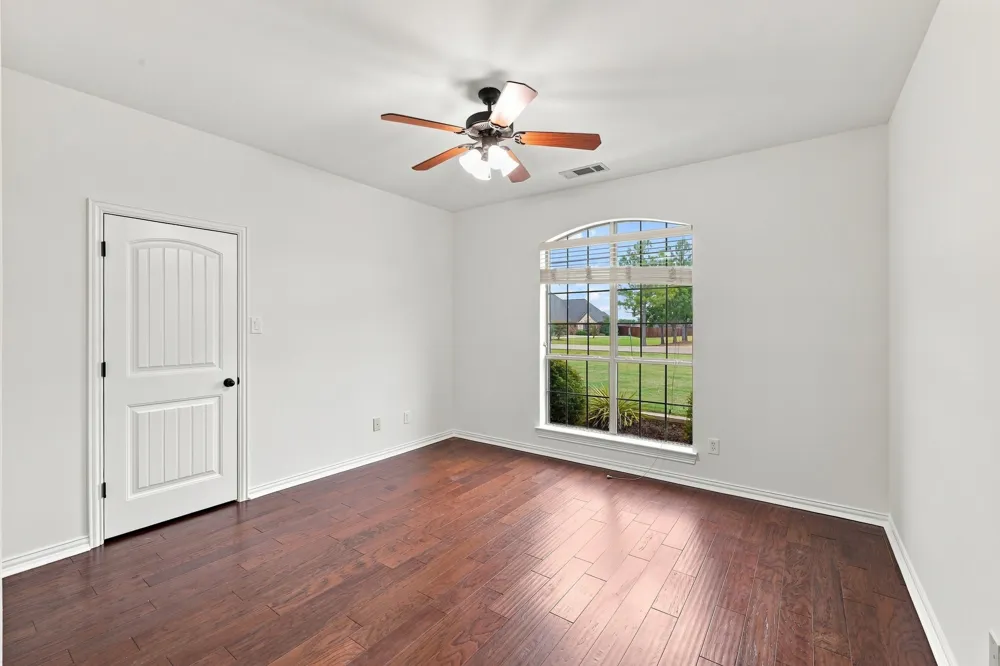 18121 Langford Lane Talty, TX 75126