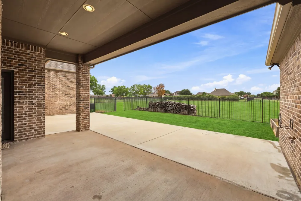 18121 Langford Lane Talty, TX 75126