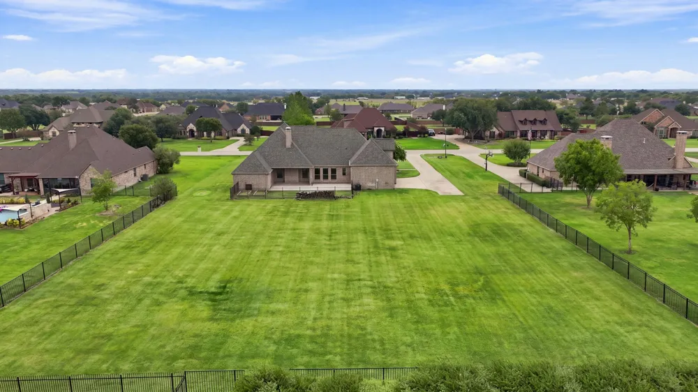 18121 Langford Lane Talty, TX 75126