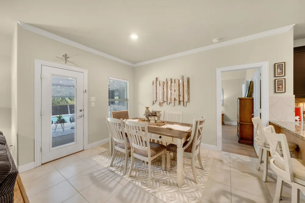 502 Royal Oaks Lane Oak Point, TX 75068